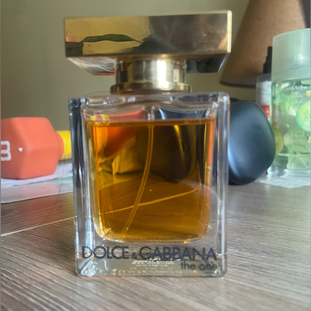 Dolce & Gabbana The One with Gold Cap